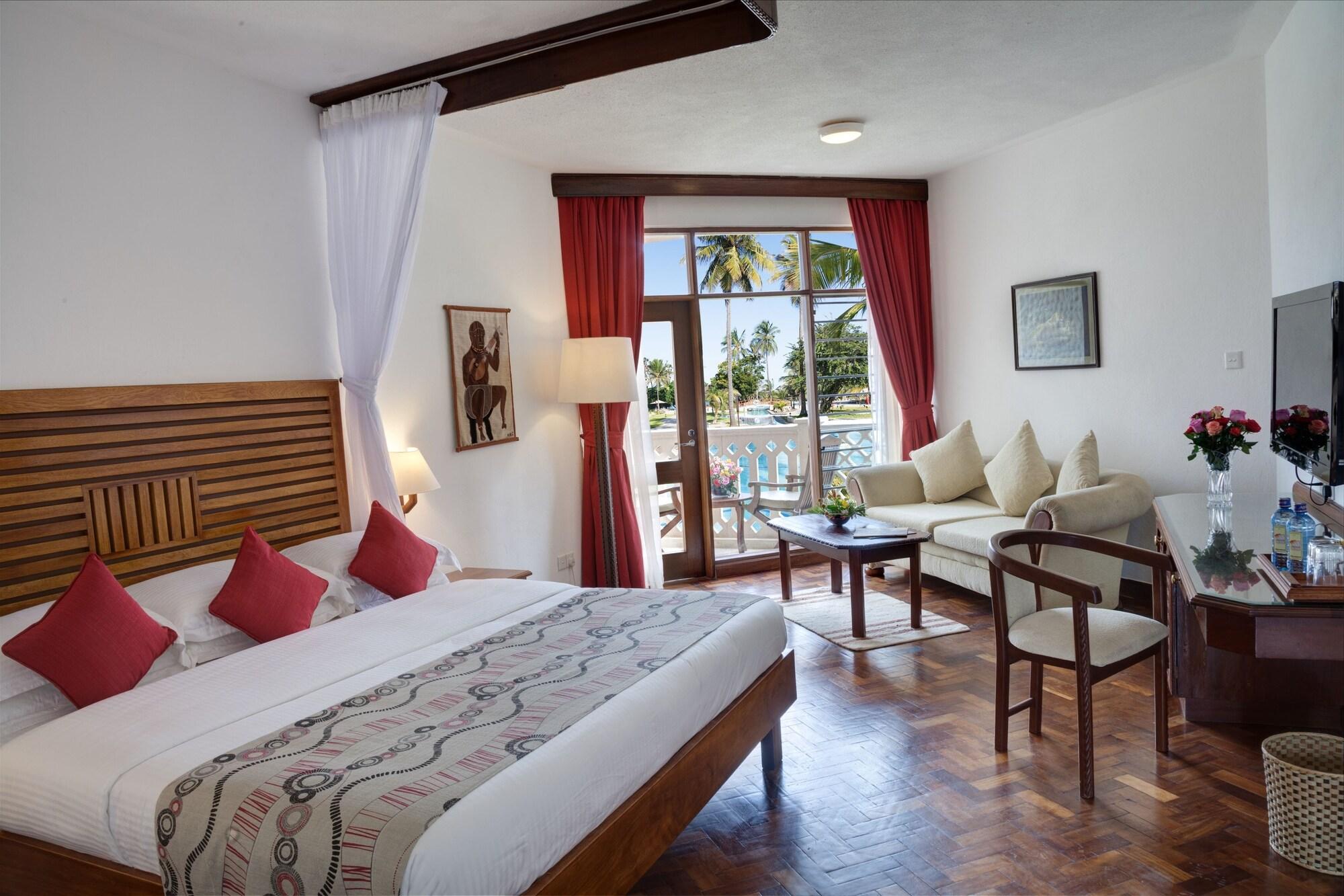 Amani Tiwi Beach Resort Exterior photo